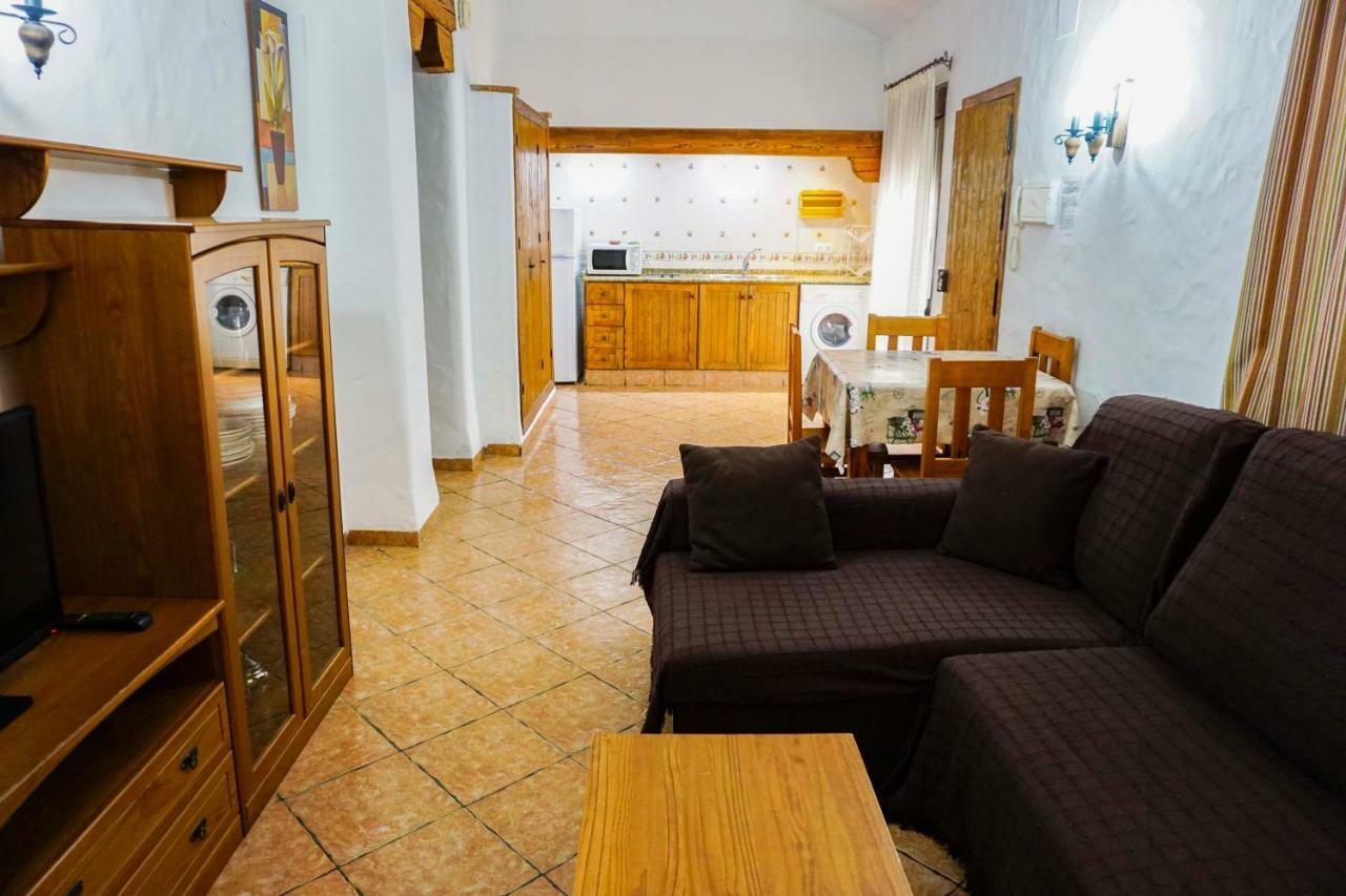 Villas Perez Zara Кониль-де-ла-Фронтера Экстерьер фото